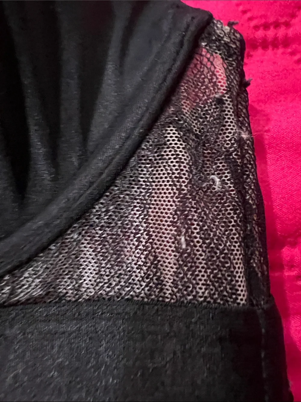 Victoria's Secret Black Lace-Side T-Shirt Bra - Picture 11 of 12